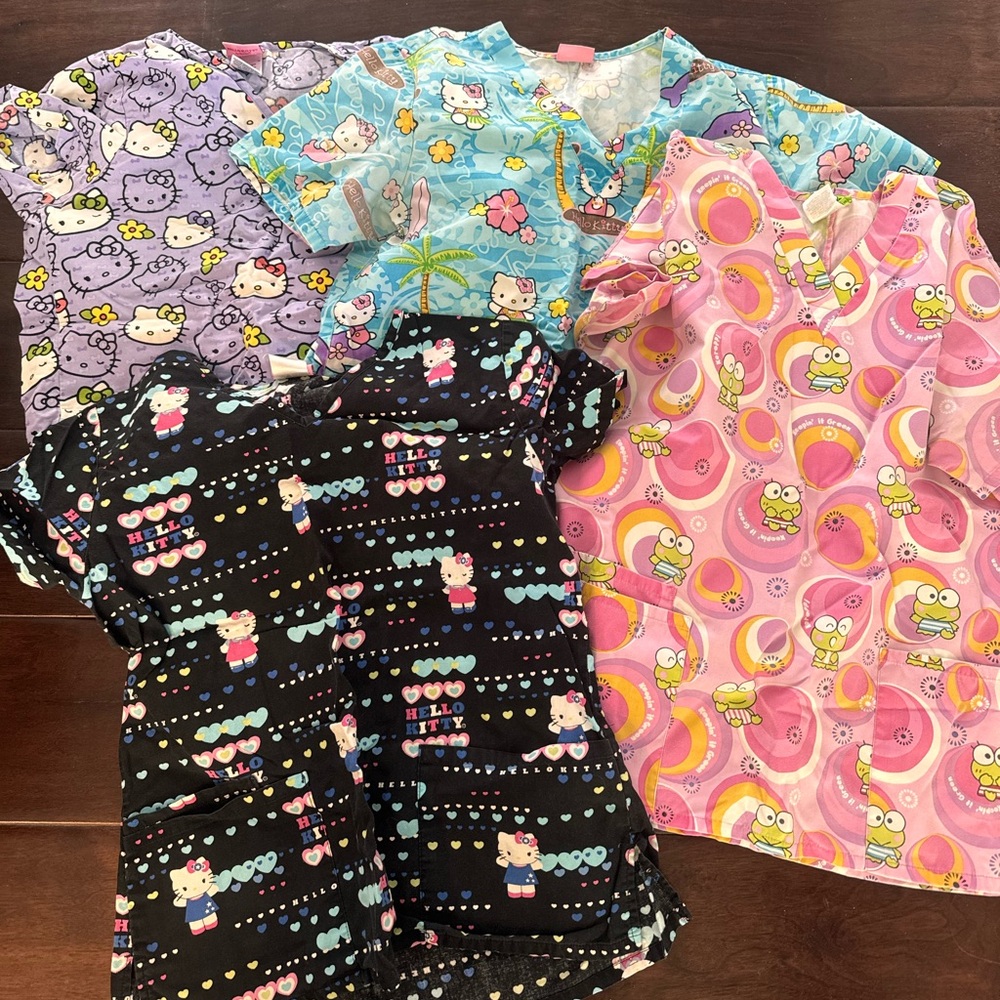 Sanrio Cotton Scrub Top Lot of 4